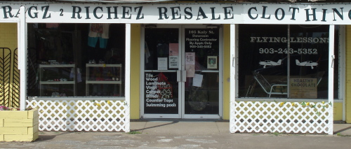 Ragz 2 Richez Resale Clothing